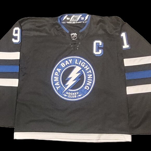 Customized Steven Stamkos Tampa Bay Lightning Authentic Jersey - Picture 2 of 4